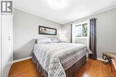 2231 Sandringham Drive Burlington ON L7P 3E6