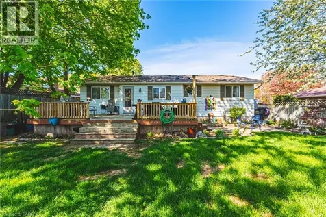 2231 Sandringham Drive Burlington ON L7P 3E6