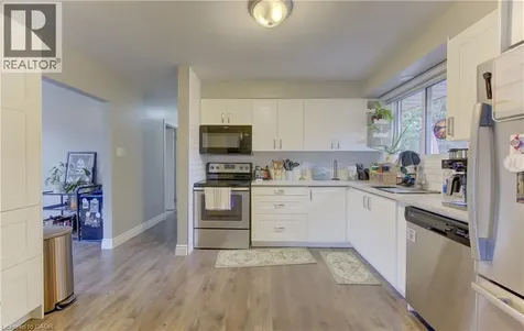 127 Strathcona Crescent Kitchener ON N2B 2W8
