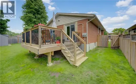 127 Strathcona Crescent Kitchener ON N2B 2W8