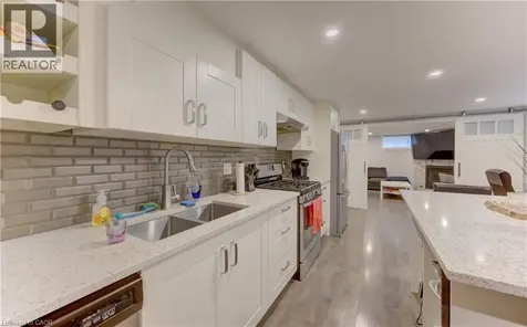 127 Strathcona Crescent Kitchener ON N2B 2W8