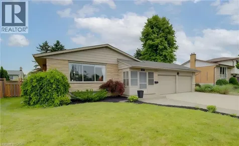 127 Strathcona Crescent Kitchener ON N2B 2W8
