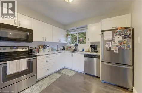 127 Strathcona Crescent Kitchener ON N2B 2W8
