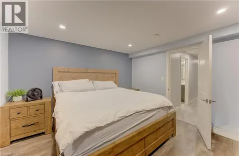 127 Strathcona Crescent Kitchener ON N2B 2W8