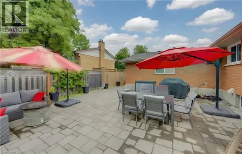 127 Strathcona Crescent Kitchener ON N2B 2W8