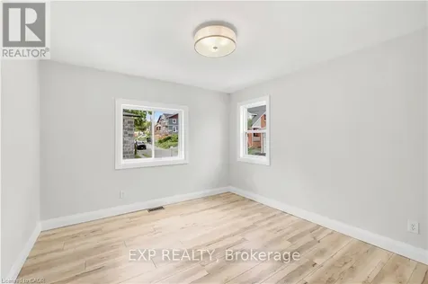 131 St George Street Kitchener ON N2G 2T2