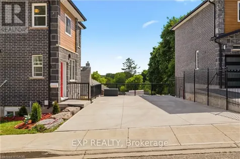 131 St George Street Kitchener ON N2G 2T2