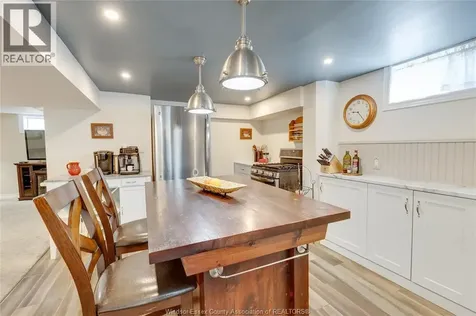 2790 Randolph Avenue Windsor ON N9E 3C9