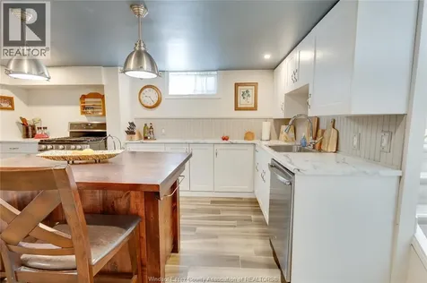 2790 Randolph Avenue Windsor ON N9E 3C9