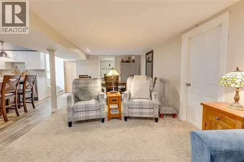 2790 Randolph Avenue Windsor ON N9E 3C9