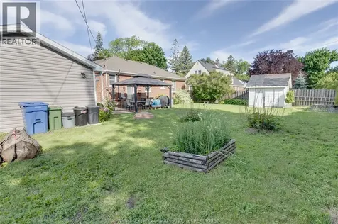 2790 Randolph Avenue Windsor ON N9E 3C9