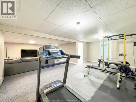 1837 Questa Drive Windsor ON N8P 1M5