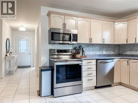 1837 Questa Drive Windsor ON N8P 1M5