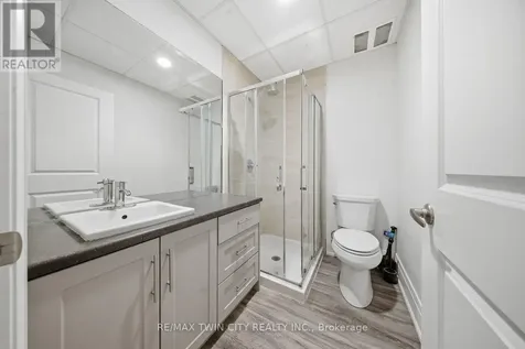 11 Queen Street Brantford ON N3T 3B2