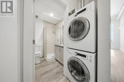 11 Queen Street Brantford ON N3T 3B2