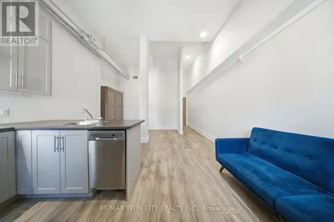 11 Queen Street Brantford ON N3T 3B2
