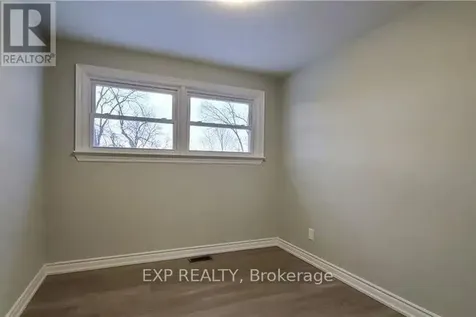 8 Hillcrest Avenue Brantford ON N3T 2C7