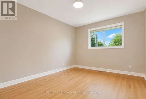 1308 Erindale Drive Ottawa ON K2C 2G4