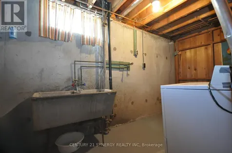 1308 Erindale Drive Ottawa ON K2C 2G4