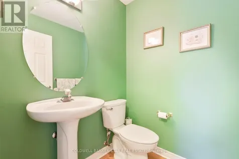 17 Windemere Place St. Thomas ON N5R 6H3