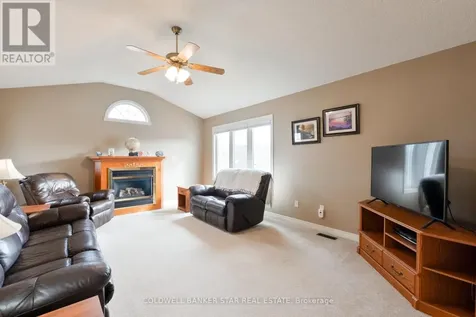 17 Windemere Place St. Thomas ON N5R 6H3
