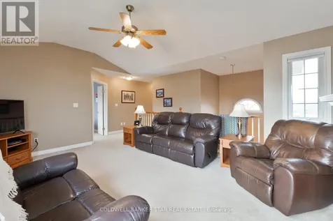 17 Windemere Place St. Thomas ON N5R 6H3