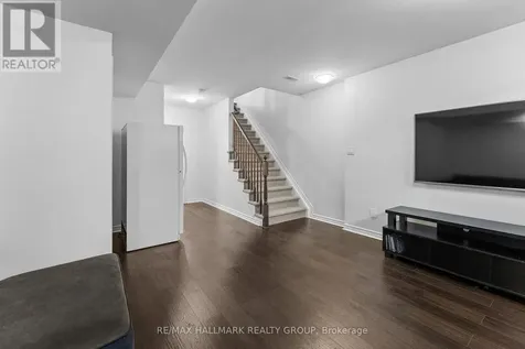 115 Beatrice Drive Ottawa ON K2J 5A4