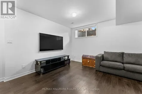 115 Beatrice Drive Ottawa ON K2J 5A4