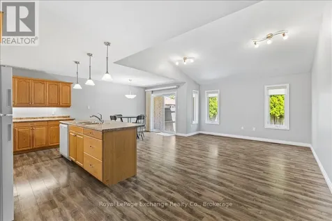 647 Pipers Court Kincardine ON N2Z 0A1