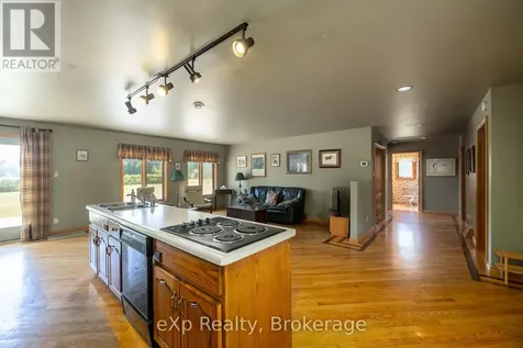 119 Douglas Street Chatsworth ON N0H 2V0