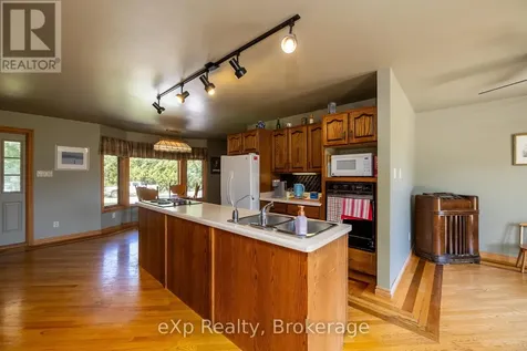 119 Douglas Street Chatsworth ON N0H 2V0