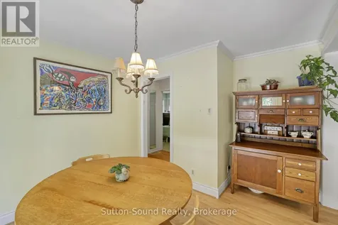 2204 7th Avenue West Owen Sound ON N4K 5L7