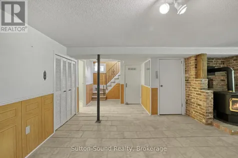 2204 7th Avenue West Owen Sound ON N4K 5L7