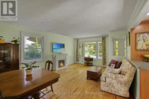 2204 7th Avenue West Owen Sound ON N4K 5L7