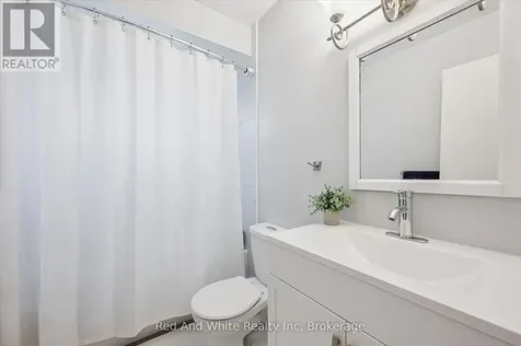 24 Byton Lane Cambridge ON N1S 4L9