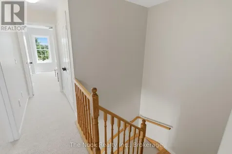 95 Ipswich Place Whitby (brooklin) ON L1M 2K2