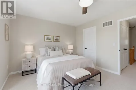95 Ipswich Place Whitby (brooklin) ON L1M 2K2