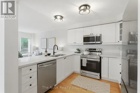 95 Ipswich Place Whitby (brooklin) ON L1M 2K2