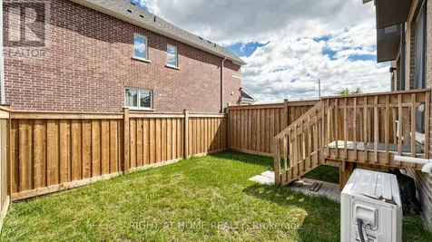 3209 Chimney Swift Crescent Pickering ON L1X 0N4