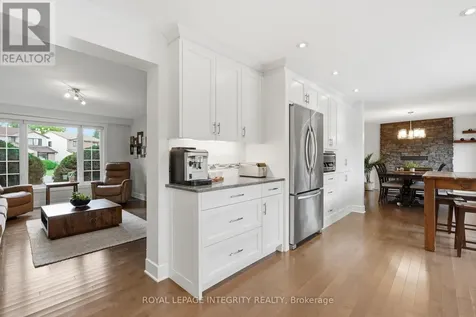 192 Park Grove Drive Ottawa ON K1E 2T1