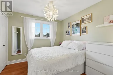 192 Park Grove Drive Ottawa ON K1E 2T1