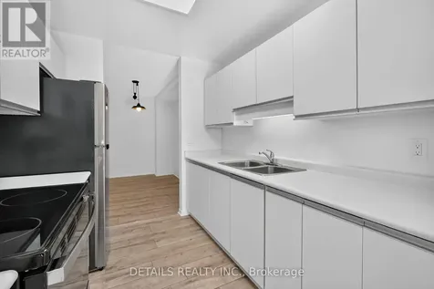 122 Ashpark Crescent Ottawa ON K1T 3N6