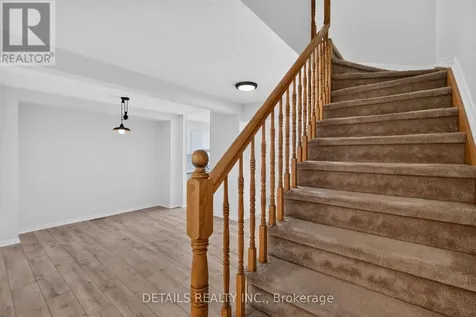 122 Ashpark Crescent Ottawa ON K1T 3N6