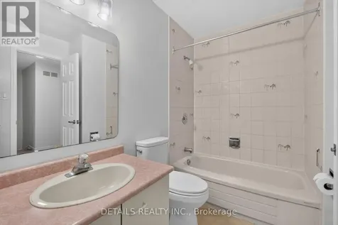 122 Ashpark Crescent Ottawa ON K1T 3N6