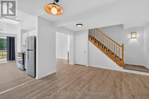 122 Ashpark Crescent Ottawa ON K1T 3N6