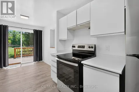 122 Ashpark Crescent Ottawa ON K1T 3N6