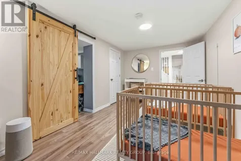 352 Mockingbird Drive Ottawa ON K1E 2A7