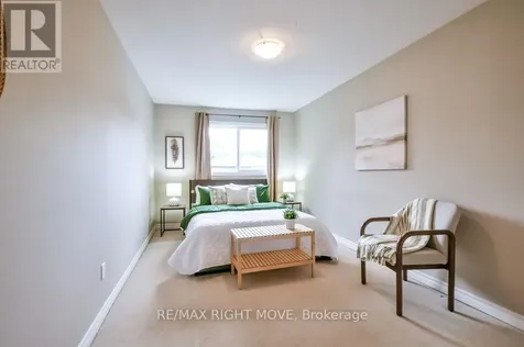 12 Lankin Boulevard Orillia ON L3V 6T2