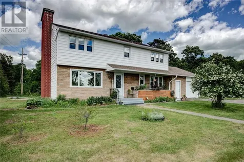 5 Hillcrest Avenue Falconbridge ON P0M 1S0