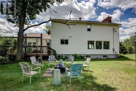 5 Hillcrest Avenue Falconbridge ON P0M 1S0